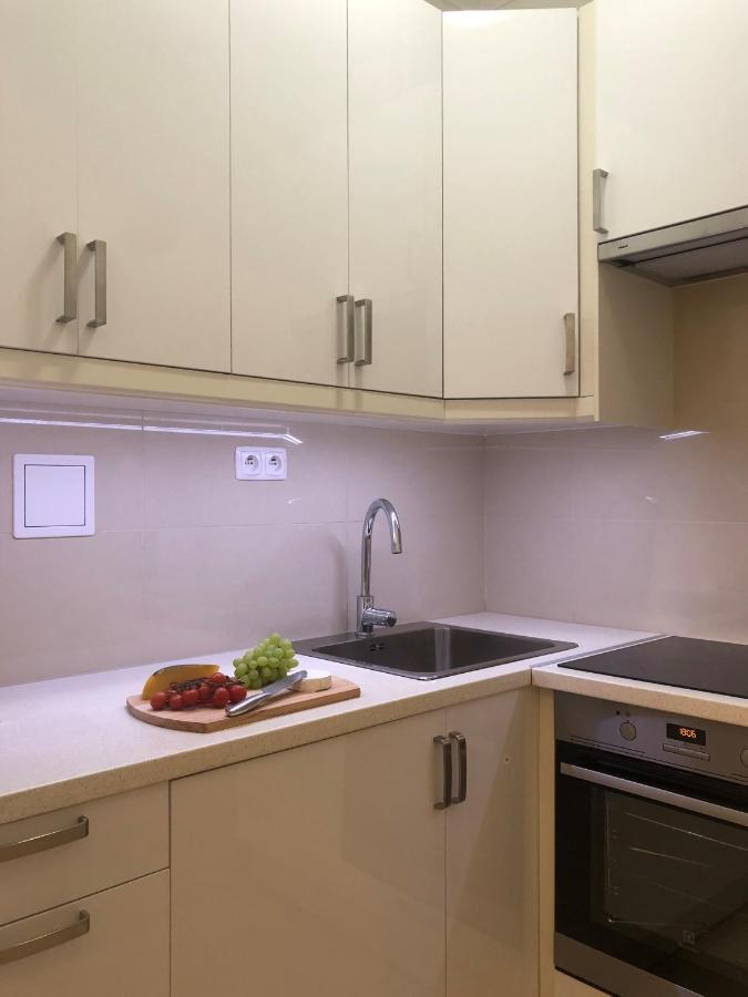 Apartament Luster I Obrazow Варшава Екстериор снимка