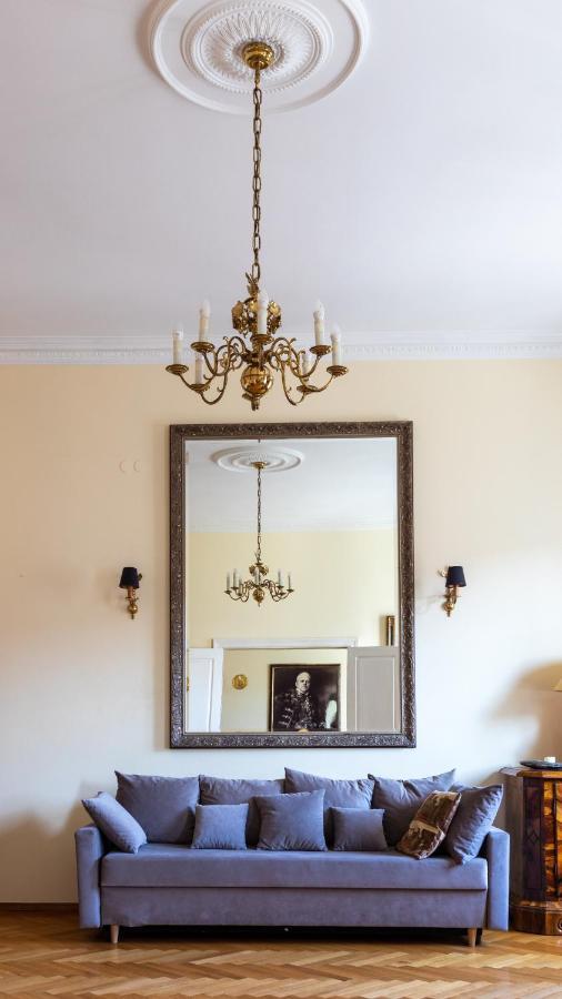 Apartament Luster I Obrazow Варшава Екстериор снимка