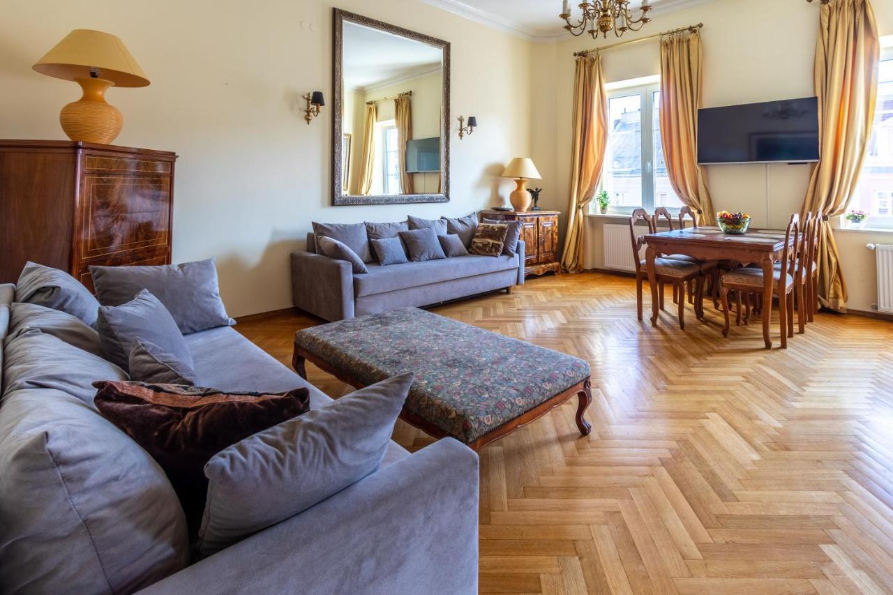 Apartament Luster I Obrazow Варшава Екстериор снимка