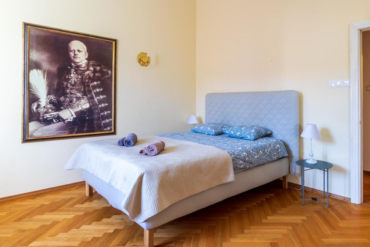 Apartament Luster I Obrazow Варшава Екстериор снимка