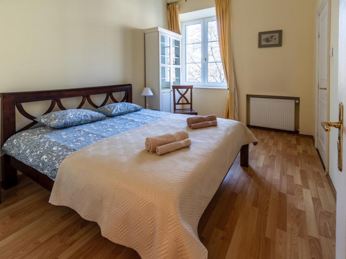 Apartament Luster I Obrazow Варшава Екстериор снимка